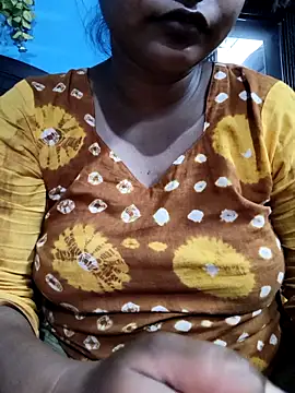 Desi Nil pori online show from 04-29-26, 07:42