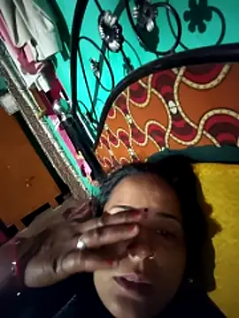 Snapshot of Reena_lodha chatting on 02-19-26, 11:12 Reena lodha online show from 02-19-26, 11:12