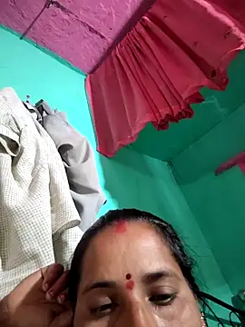 Snapshot of Reena_lodha chatting on 03-12-26, 09:59 Reena lodha online show from 03-12-26, 09:59