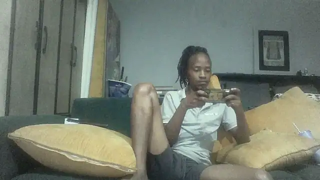 Snapshot of Winterslender chatting on 05-12-26, 08:50 Winterslender online show from 05-12-26, 08:50