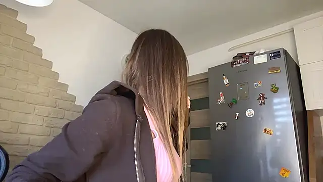 ElsieKuhlmann online show from 03-15-26, 05:35