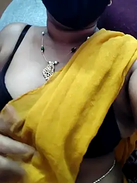Snapshot of suma_telugu1 chatting on 04-29-26, 01:32 suma telugu1 online show from 04-29-26, 01:32