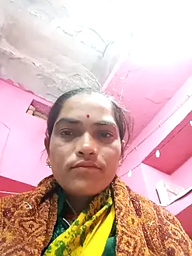 Snapshot of Sonam15884 chatting on 01-12-26, 08:58 Sonam15884 online show from 01-12-26, 08:58