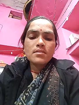 Snapshot of Sonam15884 chatting on 02-10-26, 03:05 Sonam15884 online show from 02-10-26, 03:05