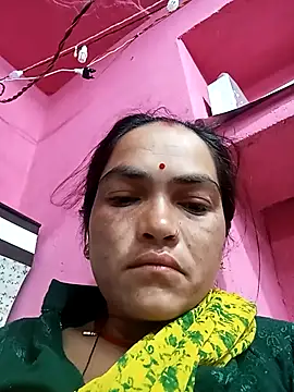 Snapshot of Sonam15884 chatting on 02-17-26, 09:32 Sonam15884 online show from 02-17-26, 09:32