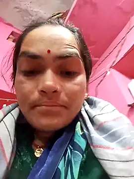 Snapshot of Sonam15884 chatting on 02-19-26, 08:49 Sonam15884 online show from 02-19-26, 08:49