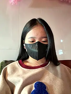 Gwen879 online show from 01-12-26, 01:11