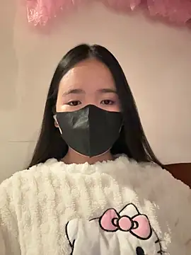 Gwen879 online show from 02-11-26, 12:48