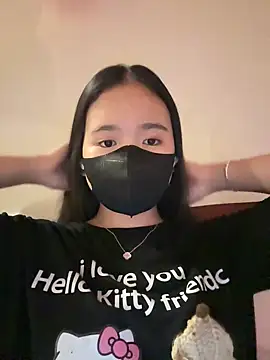 Gwen879 online show from 04-07-26, 01:00