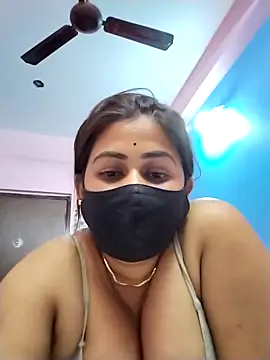 pinkihot23 online show from 03-12-26, 06:58