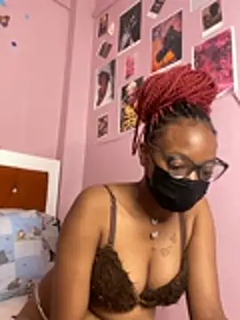 Snapshot of thakhiii3 chatting on 03-10-26, 06:24 thakhiii3 online show from 03-10-26, 06:24