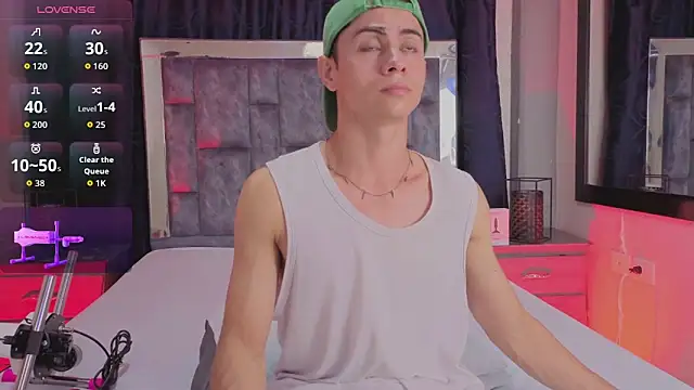 LeoMonnroe online show from 04-17-26, 07:28