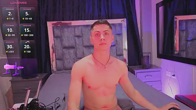 LeoMonnroe online show from 04-22-26, 08:32