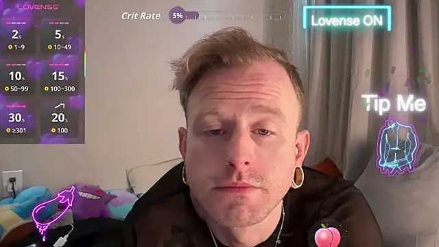 Snapshot of MickeyMoans444 chatting on 01-10-26, 04:31 MickeyMoans444 online show from 01-10-26, 04:31