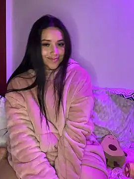 Veronica Wins  online show from 04-28-26, 02:27