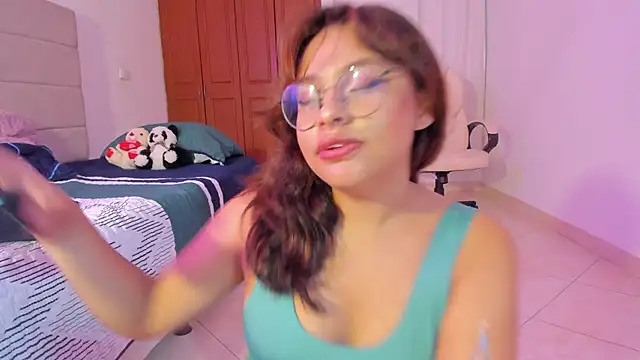 Snapshot of rosse_taylorx1 chatting on 02-27-26, 06:52 rosse taylorx1 online show from 02-27-26, 06:52