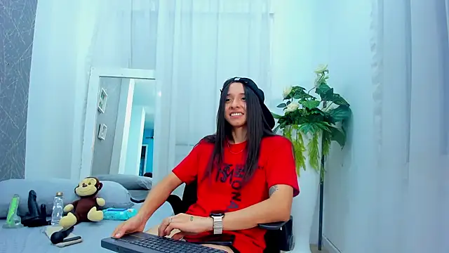 Snapshot of ViictoriiaSaenz chatting on 02-14-26, 04:20 ViictoriiaSaenz online show from 02-14-26, 04:20