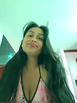 Snapshot of LunaRouuse_ chatting on 03-12-26, 03:18 LunaRouuse online show from 03-12-26, 03:18