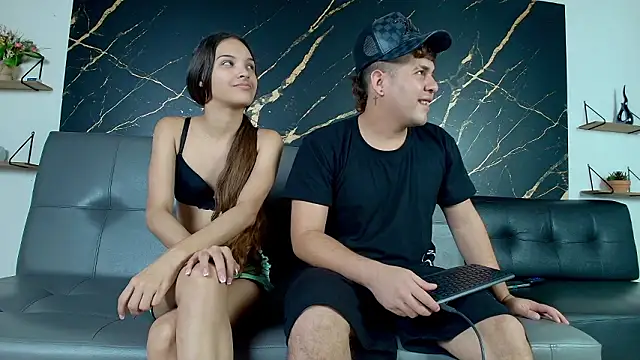 Snapshot of uncontrolled_fire chatting on 02-03-26, 07:52 uncontrolled fire online show from 02-03-26, 07:52