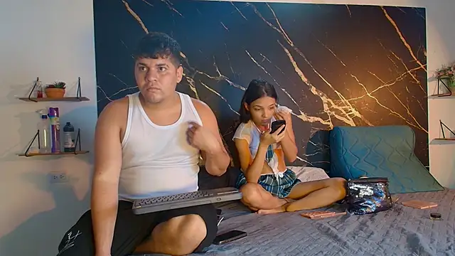 Snapshot of uncontrolled_fire chatting on 03-06-26, 07:32 uncontrolled fire online show from 03-06-26, 07:32