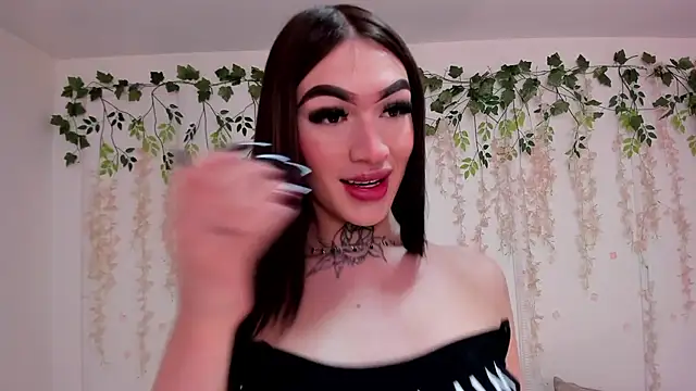 Snapshot of lizz_lunna chatting on 03-09-26, 08:46 lizz lunna online show from 03-09-26, 08:46