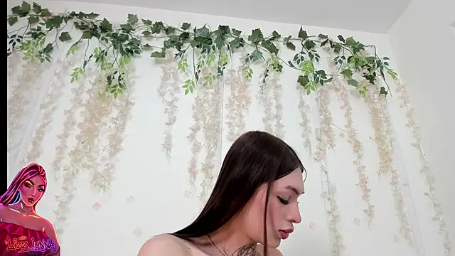 lizz lunna online show from 06-24-26, 08:08