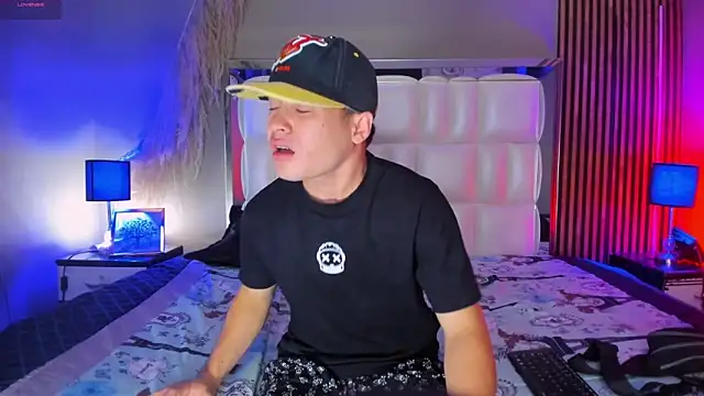 Roger And Ramona online show from 03-27-26, 12:38