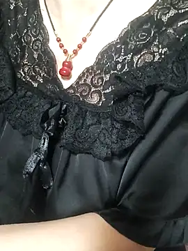 Myna 999 online show from 01-18-26, 01:20