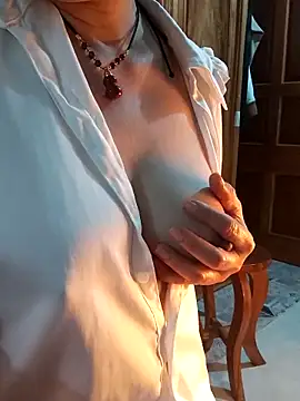 Myna 999 online show from 02-10-26, 05:22