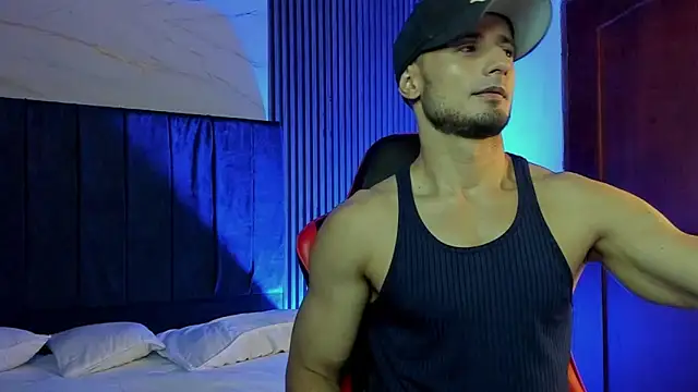 Adonys Lewis  online show from 01-13-26, 08:30