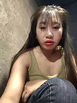 apple0011 online show from 02-12-26, 03:34