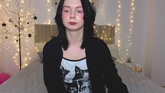 Snapshot of bucks_bunnyy chatting on 01-15-26, 07:02 bucks bunnyy online show from 01-15-26, 07:02