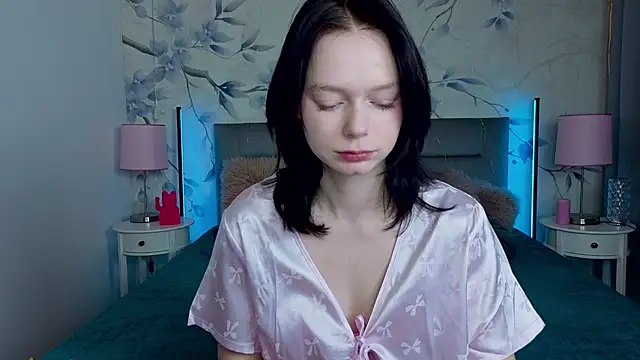 Snapshot of bucks_bunnyy chatting on 02-14-26, 11:12 bucks bunnyy online show from 02-14-26, 11:12