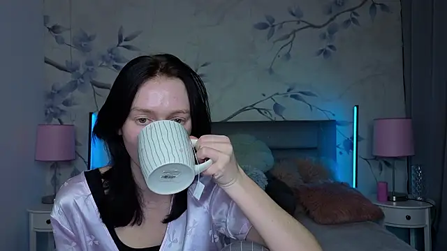 Snapshot of bucks_bunnyy chatting on 03-10-26, 11:43 bucks bunnyy online show from 03-10-26, 11:43