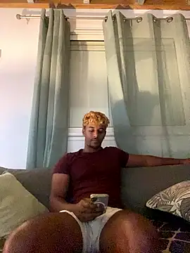 Axel black10 online show from 01-14-26, 04:51