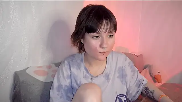 Snapshot of UwuJudy_Osas chatting on 02-19-26, 12:56 UwuJudy Osas online show from 02-19-26, 12:56