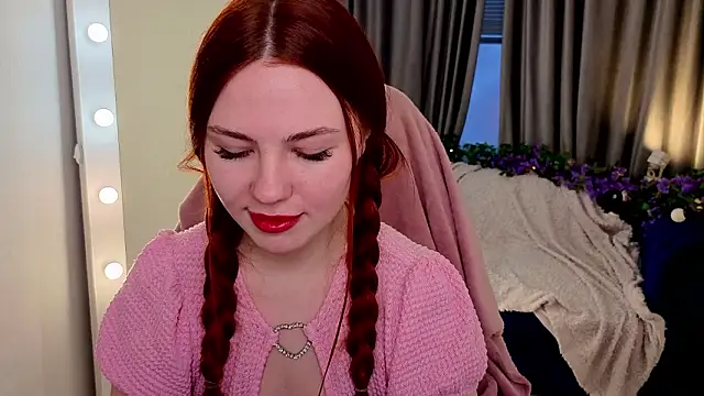 Snapshot of GraceYork chatting on 02-17-26, 01:51 GraceYork online show from 02-17-26, 01:51