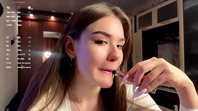 Snapshot of LubaSeirers chatting on 02-09-26, 03:27 LubaSeirers online show from 02-09-26, 03:27