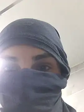 eyelessmage  online show from 03-04-26, 06:47