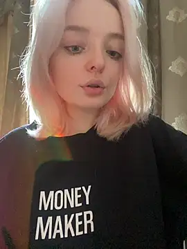 aka Blonde online show from 03-27-26, 08:59