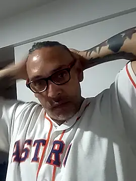 Snapshot of Big_vittollo chatting on 02-11-26, 04:06 Big vittollo online show from 02-11-26, 04:06