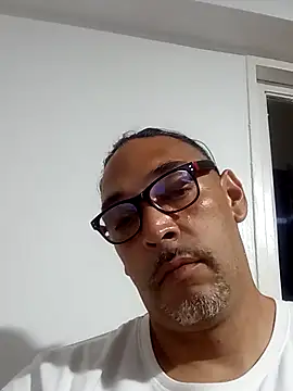 Snapshot of Big_vittollo chatting on 02-16-26, 04:52 Big vittollo online show from 02-16-26, 04:52