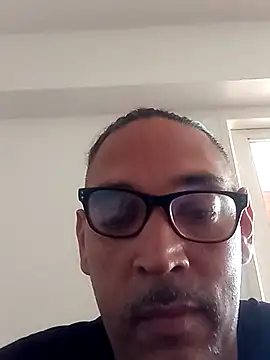 Snapshot of Big_vittollo chatting on 02-16-26, 08:27 Big vittollo online show from 02-16-26, 08:27