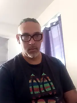 Snapshot of Big_vittollo chatting on 03-03-26, 03:29 Big vittollo online show from 03-03-26, 03:29