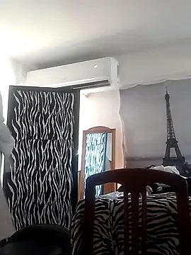 Snapshot of Big_vittollo chatting on 03-07-26, 02:25 Big vittollo online show from 03-07-26, 02:25