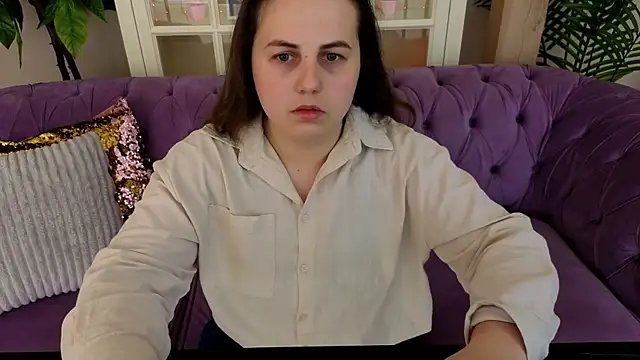 Snapshot of MikaFoxy chatting on 04-07-26, 05:08 MikaFoxy online show from 04-07-26, 05:08