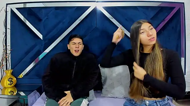 Snapshot of ScarlettAndLucas chatting on 02-01-26, 12:48 ScarlettAndLucas online show from 02-01-26, 12:48