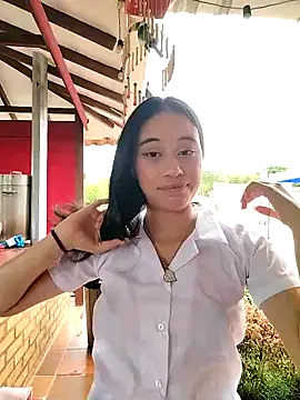 l0lita emi online show from 02-15-26, 05:09