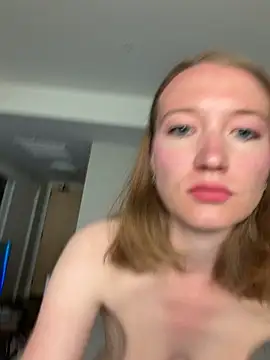 Snapshot of juliasweettits chatting on 03-17-26, 10:46 juliasweettits online show from 03-17-26, 10:46