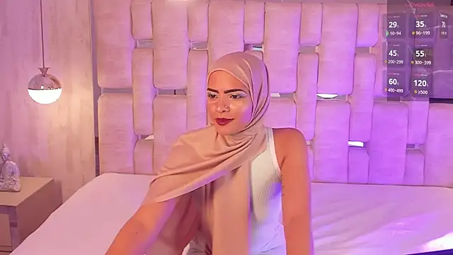 Snapshot of VeronicaFlowers_ chatting on 01-12-26, 07:08 VeronicaFlowers online show from 01-12-26, 07:08